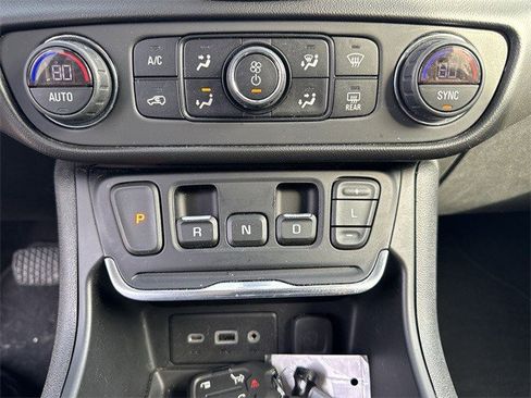 Used 2019 GMC Terrain SLE w/ Driver Convenience Package image 37