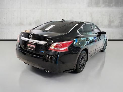 Used 2013 Nissan Altima 2.5 S image 5