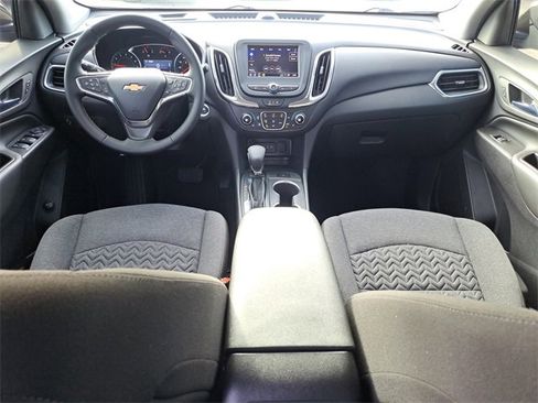 Used 2024 Chevrolet Equinox LT image 10