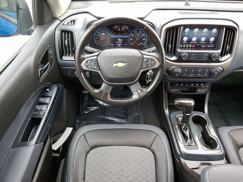 Used 2021 Chevrolet Colorado Z71 image 12