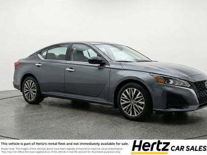 Used 2025 Nissan Altima 2.5 SV