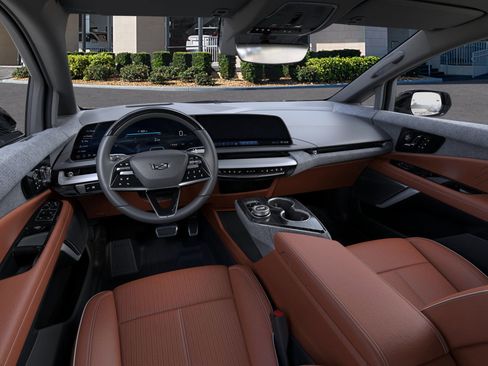 New 2026 Cadillac Optiq Luxury 2 image 15