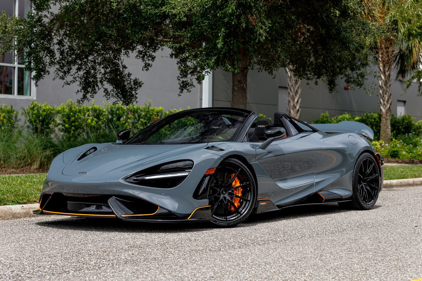 Used 2022 McLaren 765LT RWD image 41