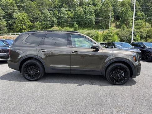 Used 2024 Kia Telluride EX X-Line AWD/4WD image 16