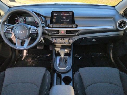 Used 2024 Kia Forte LXS FWD image 13