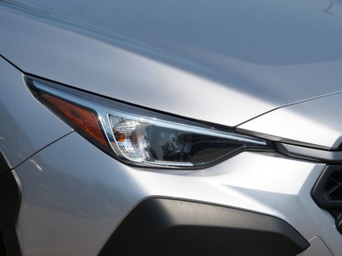 Used 2024 Subaru Crosstrek 2.0i Premium AWD/4WD image 16