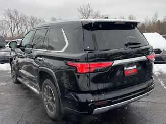 Used 2024 Toyota Sequoia Limited video 3