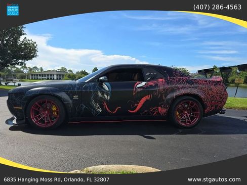 Used 2020 Dodge Challenger R/T Scat Pack RWD image 3