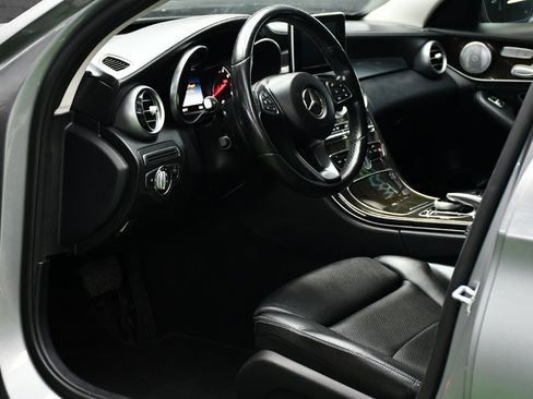 Used 2015 Mercedes-Benz C 300 Sedan w/ Premium 1 Package image 17