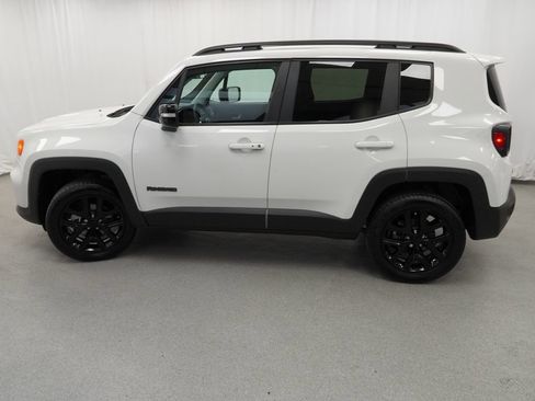 Certified 2023 Jeep Renegade Altitude AWD/4WD image 25