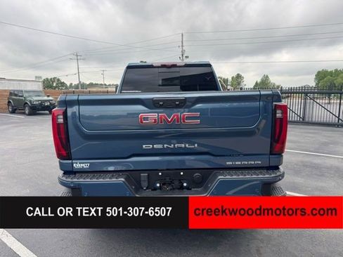 Used 2024 GMC Sierra 2500 Denali w/ Denali Reserve Package AWD/4WD image 16