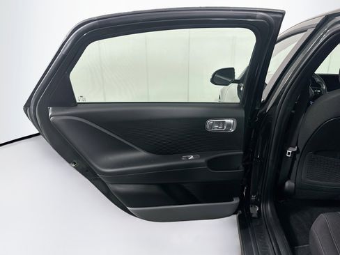 Used 2024 Hyundai Ioniq 6 SE RWD image 26