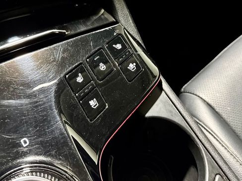 Used 2023 Kia Sportage SX Prestige image 24