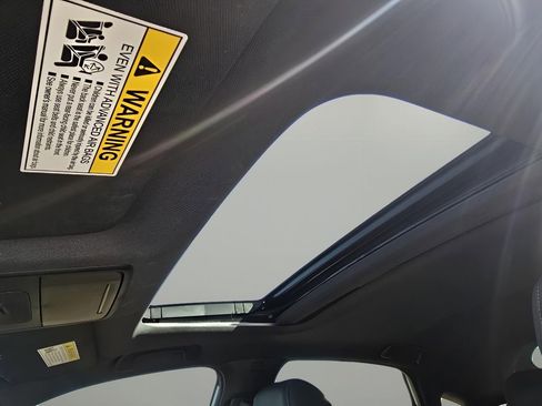 Used 2022 Honda Civic Sport Touring image 25