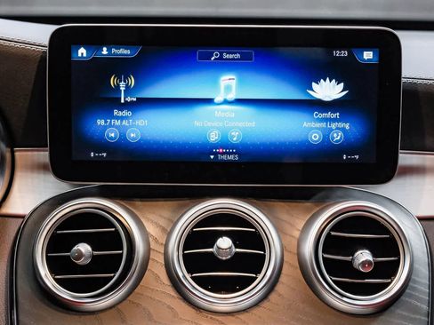 Certified 2022 Mercedes-Benz GLC 300 GLC 300 w/ AMG Line image 16