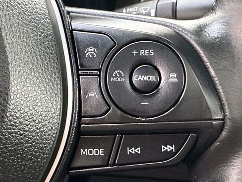 Certified 2023 Toyota Corolla XSE image 23