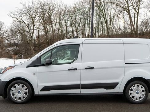 Used 2022 Ford Transit Connect XL image 9