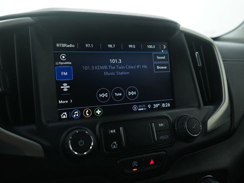 Used 2024 GMC Terrain SLT image 26