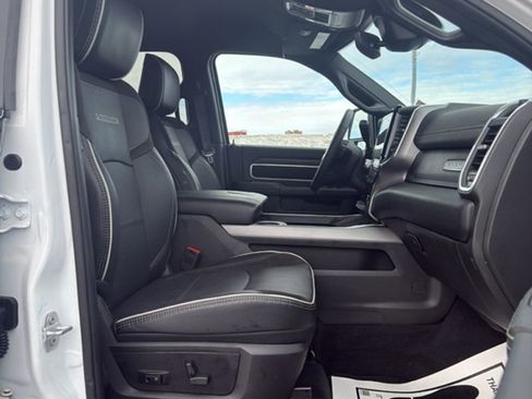 Certified 2025 RAM 2500 Laramie image 21