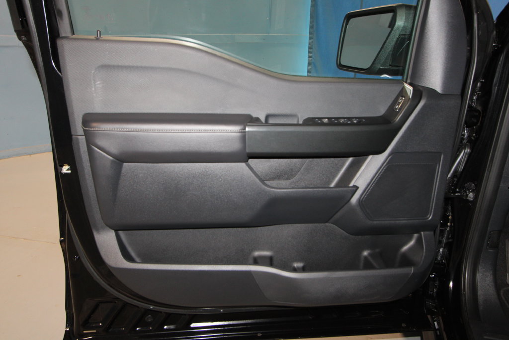 Used 2026 Ford F150 STX w/ F-150 LOBO Package AWD/4WD image 5