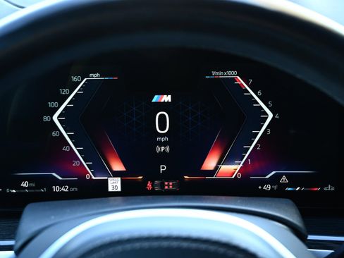 Certified 2023 BMW X7 xDrive40i w/ M Sport Package image 14