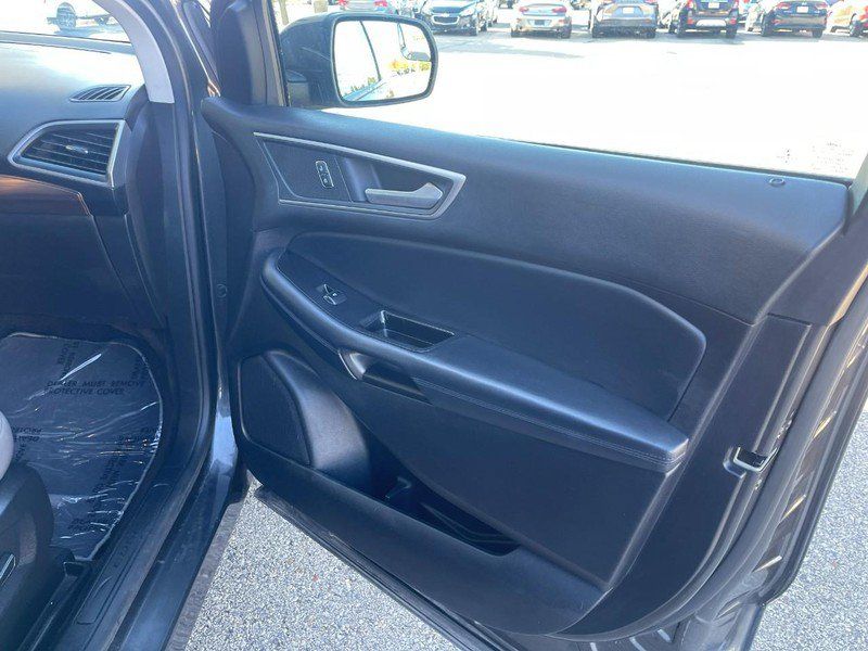 Used 2018 Ford Edge SEL w/ Equipment Group 201A AWD/4WD image 6