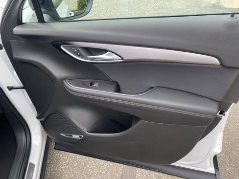 Certified 2025 Buick Envision Sport Touring image 34