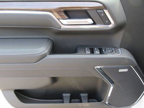 New 2026 Chevrolet Silverado 1500 LT Trail Boss w/ LT Trail Boss Premium Package AWD/4WD image 23
