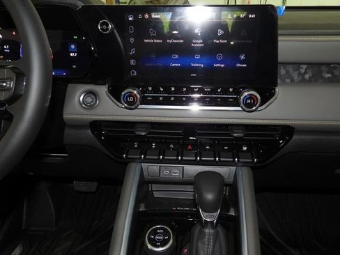 New 2026 Chevrolet Colorado ZR2 w/ Technology Package AWD/4WD image 39