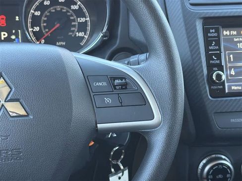 Used 2025 Mitsubishi Outlander Sport ES image 14