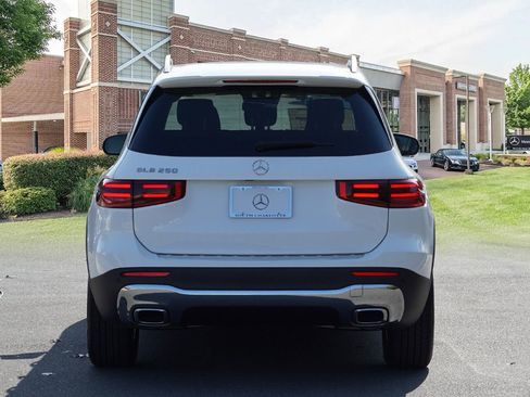 New 2026 Mercedes-Benz GLB 250 image 5