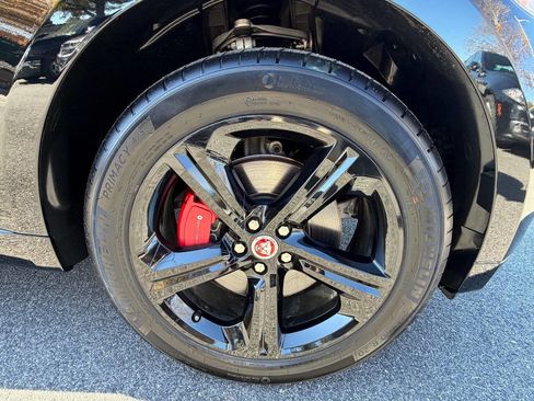 Used 2020 Jaguar F-PACE S image 9