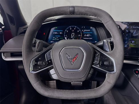 Used 2025 Chevrolet Corvette 2LT w/ Z51 Performance Package image 8