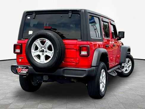 Used 2022 Jeep Wrangler Unlimited Sport AWD/4WD image 6