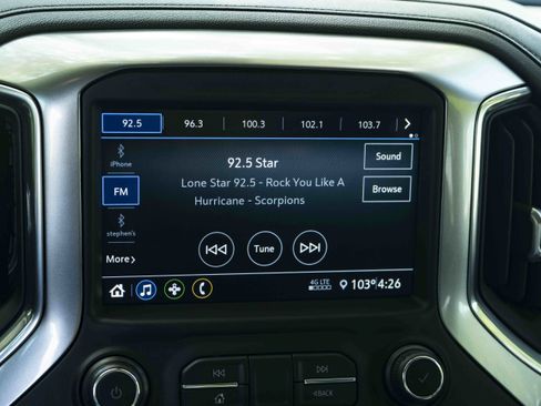 Used 2020 Chevrolet Silverado 2500 LT w/ Texas Edition RWD image 28