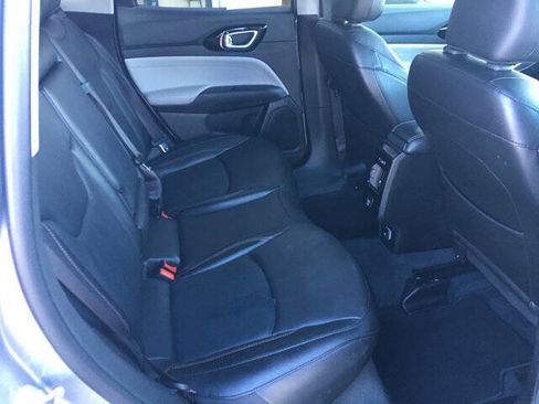 Used 2022 Jeep Compass Limited AWD/4WD image 29
