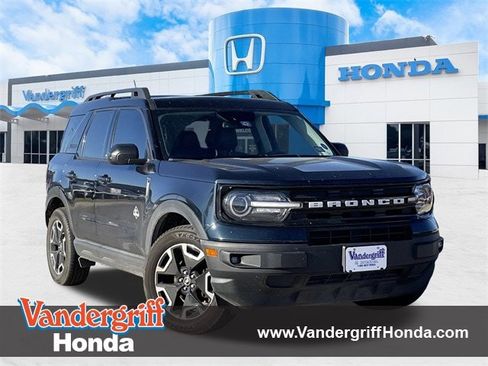Used 2022 Ford Bronco Sport Outer Banks w/ Tech Package image 1
