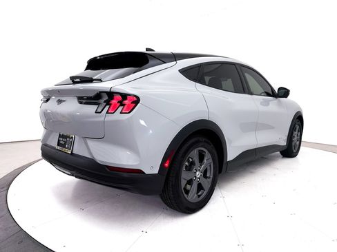 Used 2023 Ford Mustang Mach-E Select AWD/4WD image 15