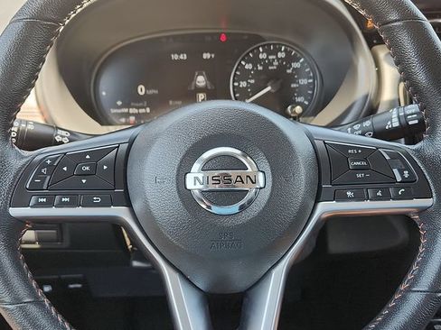 Used 2021 Nissan Kicks SR w/ SR Premium Package FWD image 24