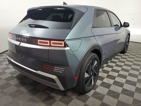 Used 2025 Hyundai Ioniq 5 SE RWD image 7