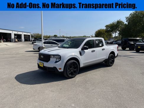 New 2025 Ford Maverick XLT w/ XLT Luxury Package AWD/4WD image 1