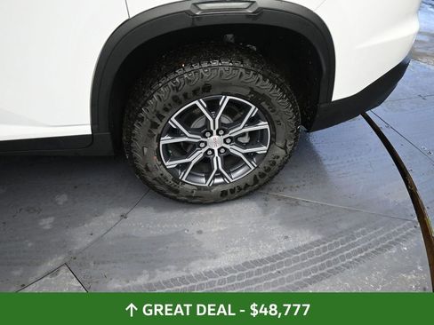 Used 2026 GMC Acadia AT4 image 20