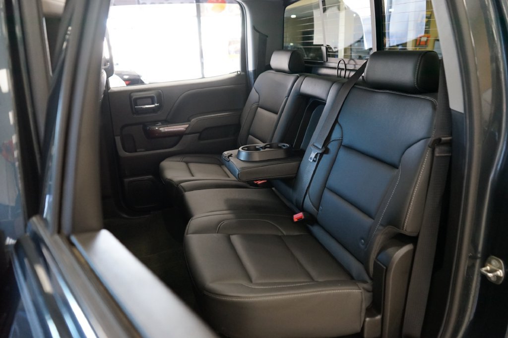 Used 2018 GMC Sierra 1500 SLT AWD/4WD image 45