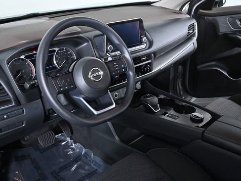 Certified 2023 Nissan Rogue SV image 13