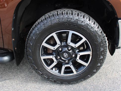 Used 2016 Toyota Tundra SR5 w/ TRD Off Road Package image 16