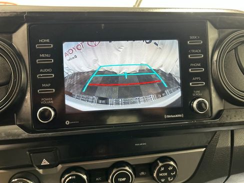 Used 2022 Toyota Tacoma SR AWD/4WD image 29