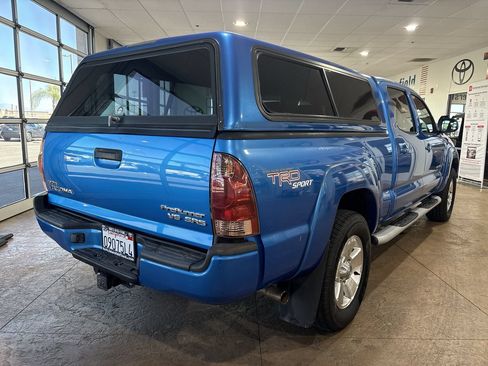 Used 2007 Toyota Tacoma PreRunner w/ TRD Sport Pkg #3 RWD image 2