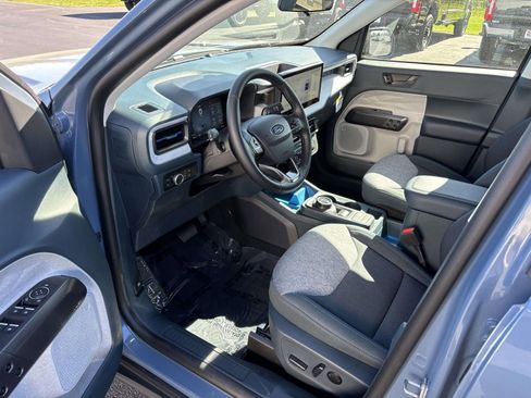 New 2025 Ford Maverick XLT w/ Equipment Group 301A image 25