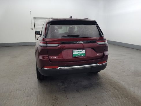 Used 2023 Jeep Grand Cherokee Laredo w/ Luxury Tech Group I image 6