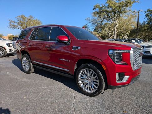 Used 2023 GMC Yukon Denali image 2